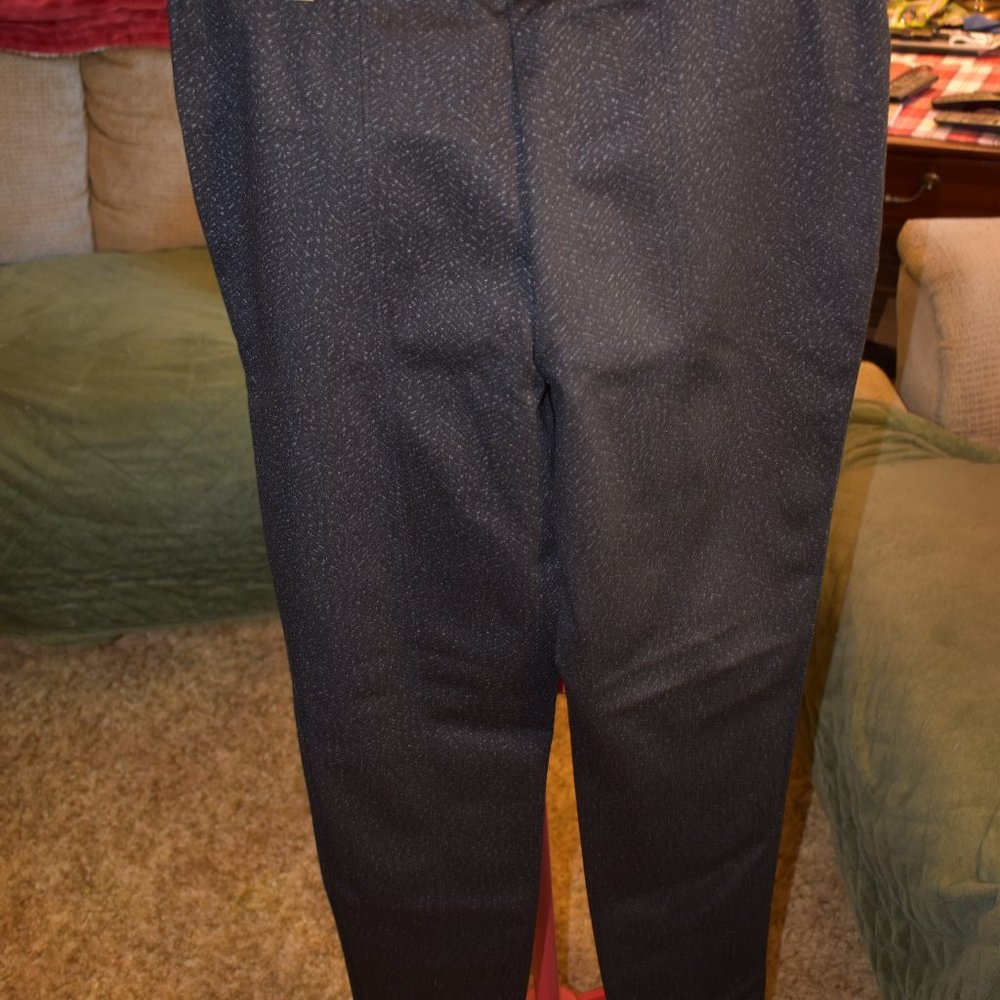 pants - Picture 3 of 5